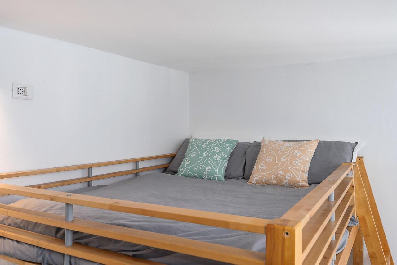 Design In The Heart Of Bicocca Appartement